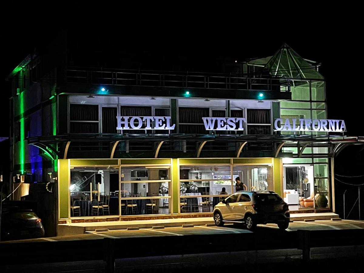 Puerto Espejo Hotel West California מראה חיצוני תמונה