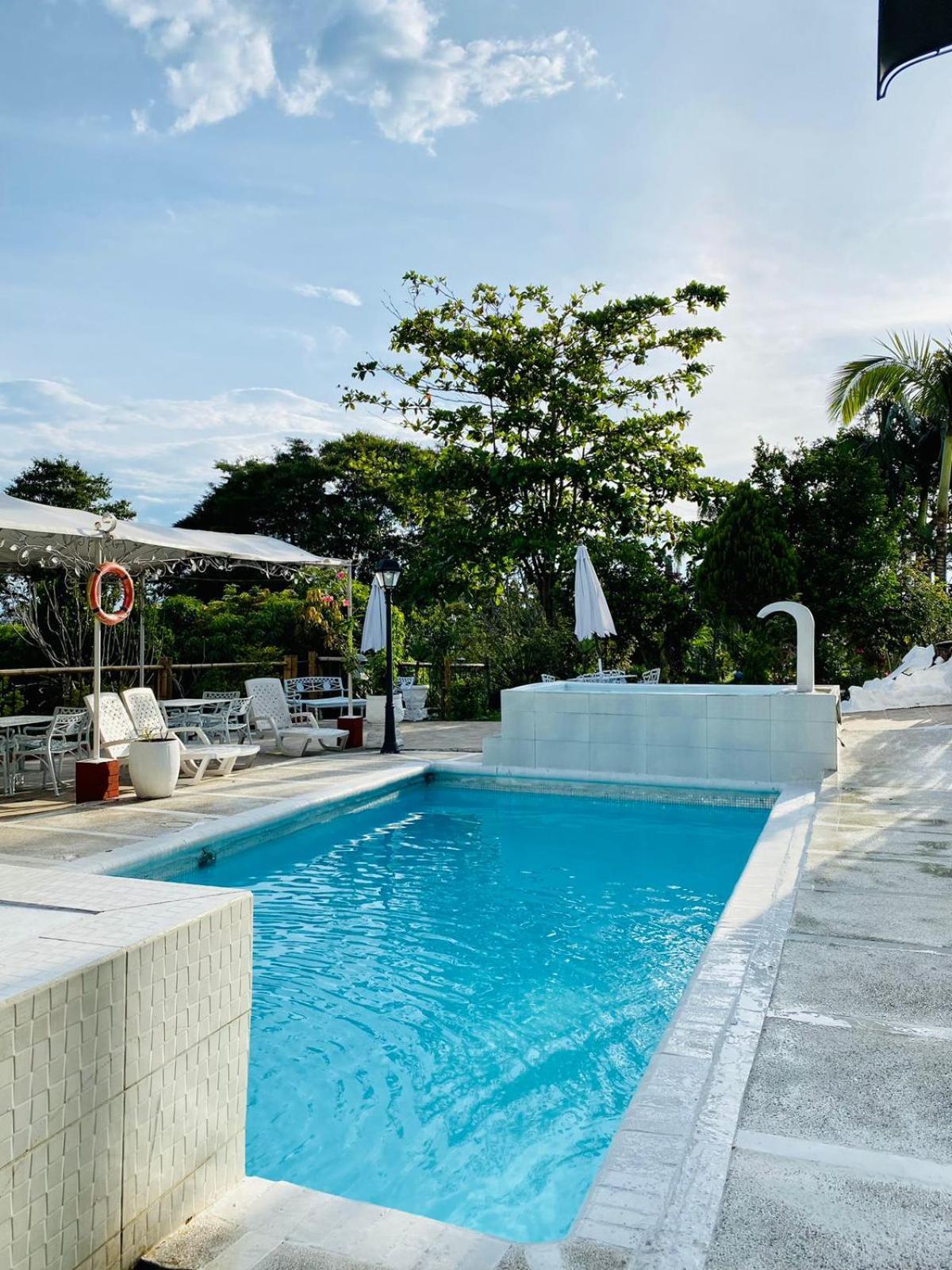Puerto Espejo Hotel West California מראה חיצוני תמונה