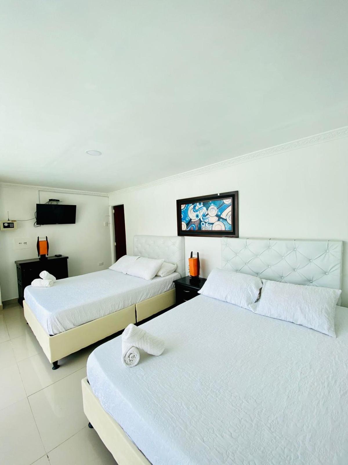 Puerto Espejo Hotel West California מראה חיצוני תמונה