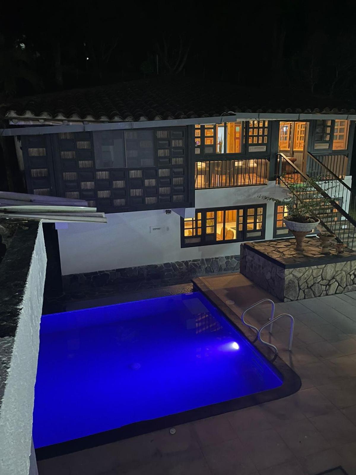 Puerto Espejo Hotel West California מראה חיצוני תמונה