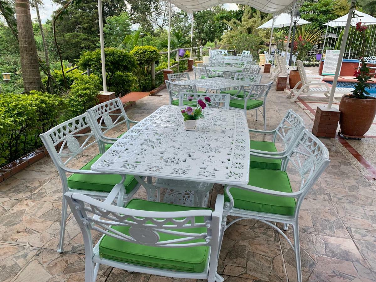 Puerto Espejo Hotel West California מראה חיצוני תמונה