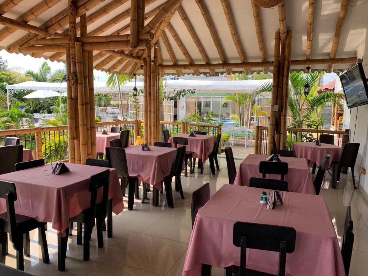 Puerto Espejo Hotel West California מראה חיצוני תמונה